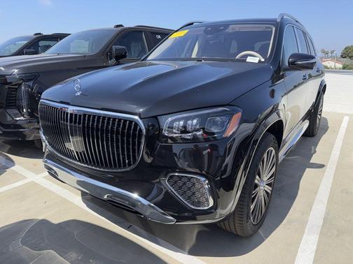 2026 Mercedes-Benz Maybach GLS 600 4MATIC