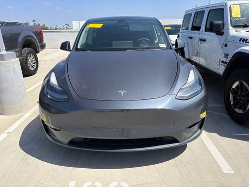 Gray 2022 Tesla Model Y Performance