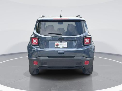Slate Blue Pearlcoat 2022 Jeep Renegade Altitude