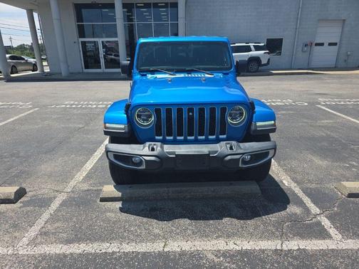 Hydro Blue Pearlcoat 2020 Jeep Gladiator Overland