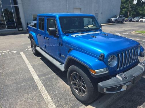 Hydro Blue Pearlcoat 2020 Jeep Gladiator Overland