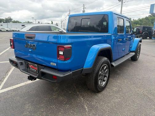 Hydro Blue Pearlcoat 2020 Jeep Gladiator Overland