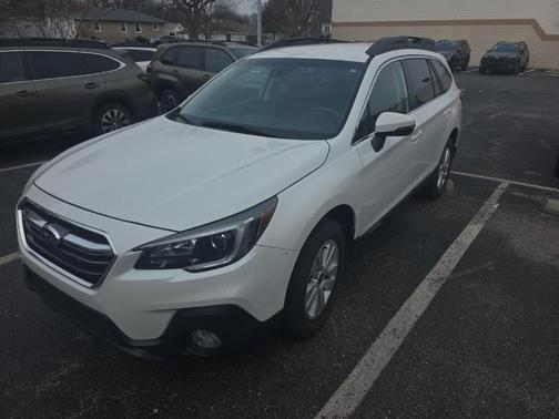 2019 Subaru Outback 2.5i Premium