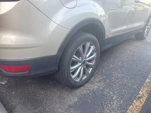 White Gold Metallic 2017 Ford Escape Titanium