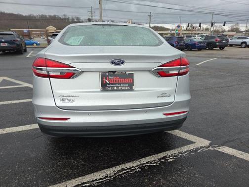 2019 Ford Fusion Hybrid SE