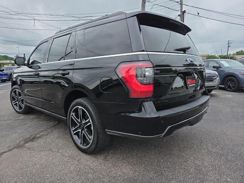 Black 2020 Ford Expedition Limited