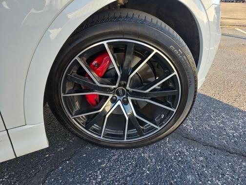 2023 Audi SQ8 4.0T Prestige