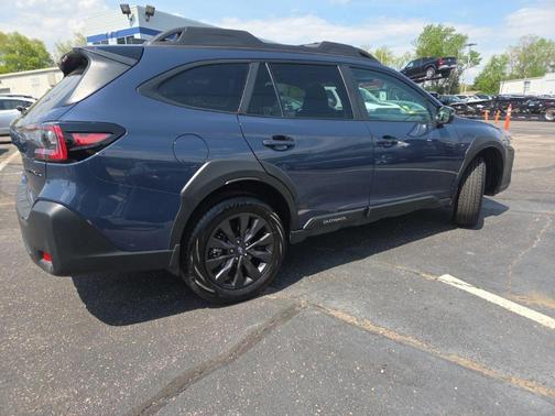 Cosmic Blue Pearl 2025 Subaru Outback Onyx Edition