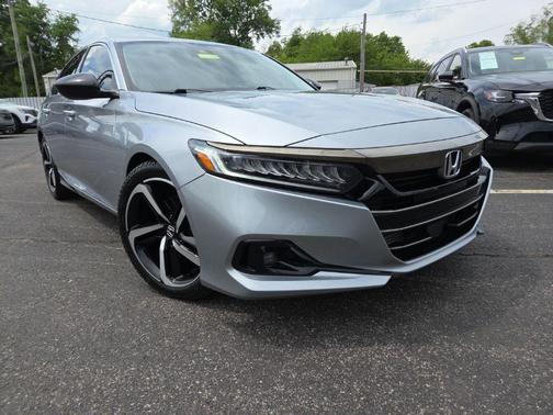 Lunar Silver Metallic 2021 Honda Accord Sport SE