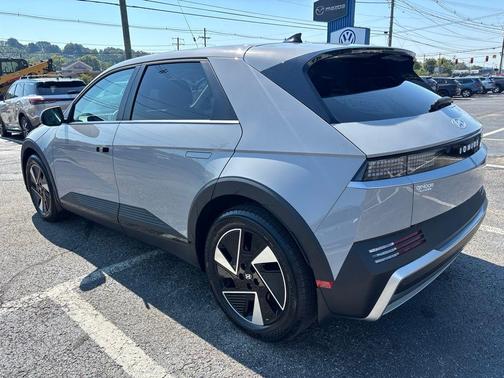 Cyber Gray 2025 Hyundai IONIQ 5 SE