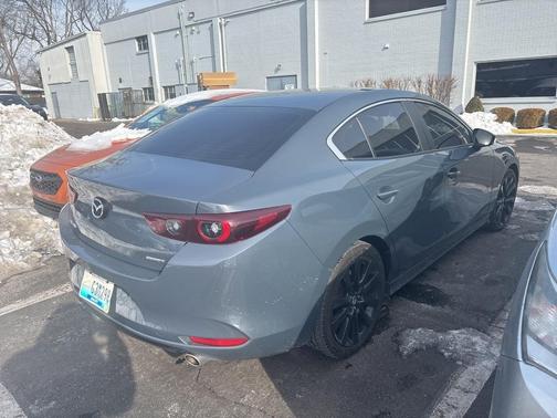 2023 Mazda Mazda3 2.5 S Carbon Edition