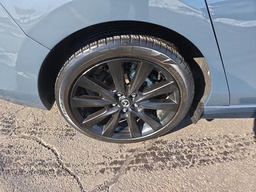 2023 Mazda Mazda3 2.5 S Carbon Edition