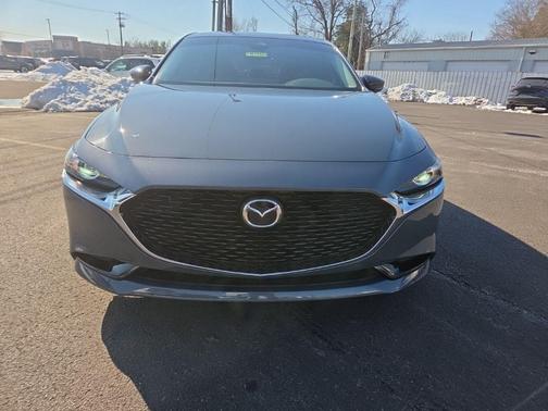 2023 Mazda Mazda3 2.5 S Carbon Edition