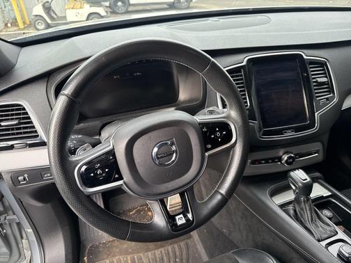 2018 Volvo XC90 T5 R-Design
