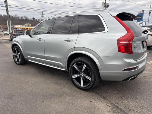 2018 Volvo XC90 T5 R-Design
