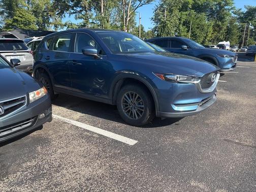 2017 Mazda CX-5 Sport