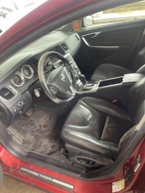 Flamenco Red Metallic 2012 Volvo S60 T5