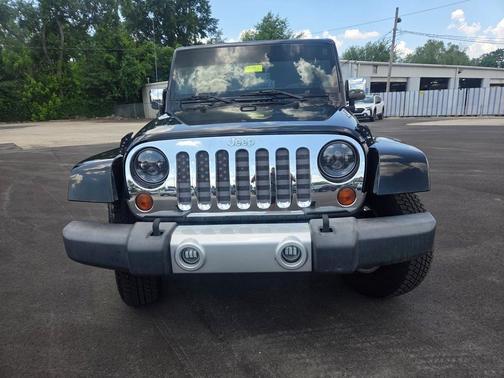 2012 Jeep Wrangler Sahara