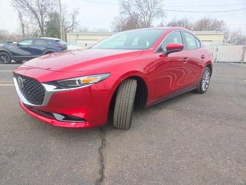 2023 Mazda Mazda3 FWD w/Preferred Package