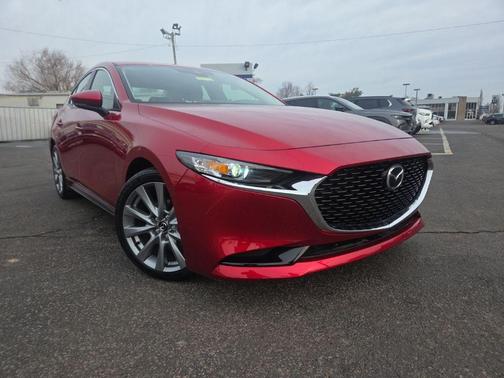 2023 Mazda Mazda3 FWD w/Preferred Package