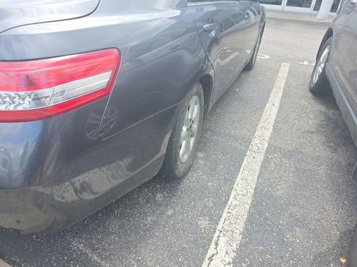 Magnetic Gray Metallic 2011 Toyota Camry LE