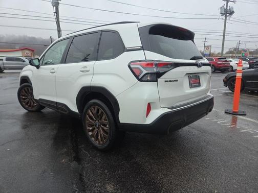 2025 Subaru Forester Sport