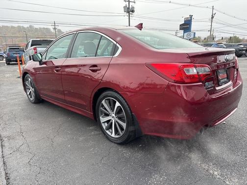 2017 Subaru Legacy 2.5i Limited