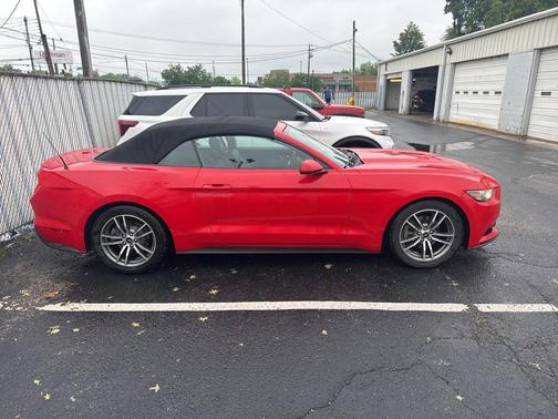 2017 Ford Mustang EcoBoost Premium