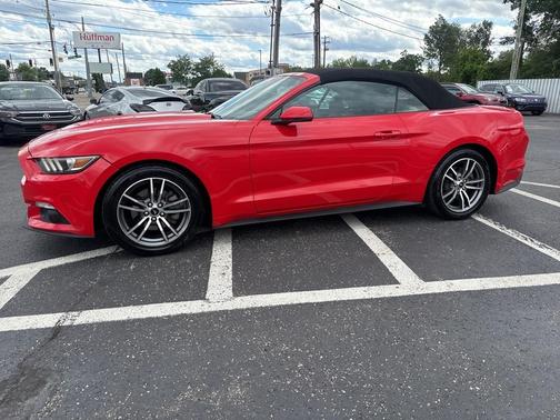 2017 Ford Mustang EcoBoost Premium