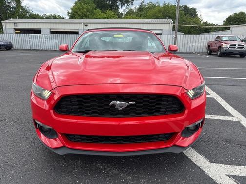 2017 Ford Mustang EcoBoost Premium