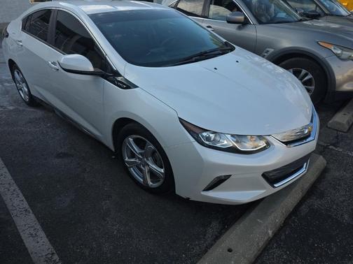 2017 Chevrolet Volt LT