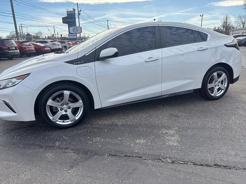 2017 Chevrolet Volt LT