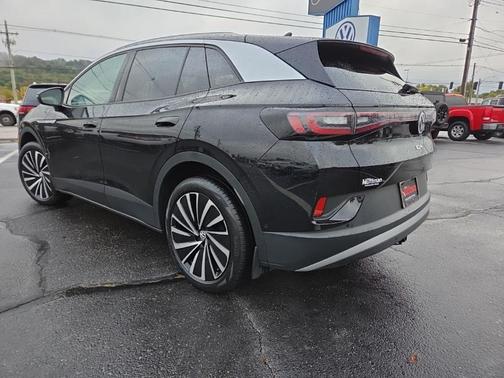 2023 Volkswagen ID.4 Pro S Plus