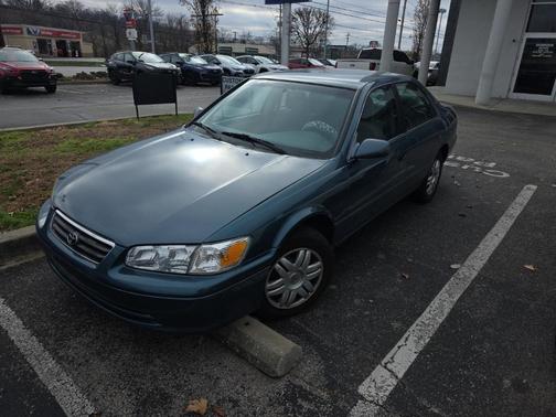 2001 Toyota Camry CE