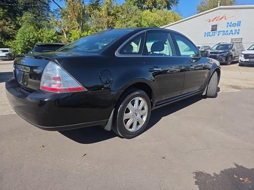 2008 Ford Taurus Limited