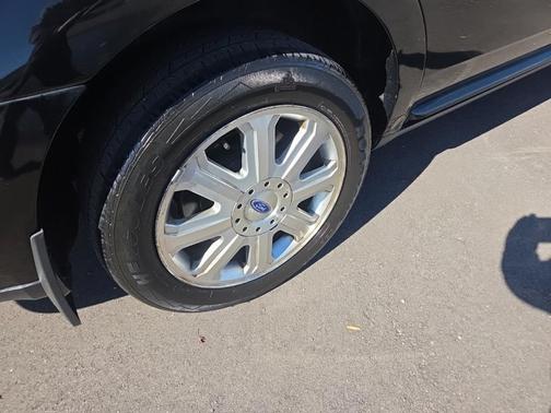 2008 Ford Taurus Limited