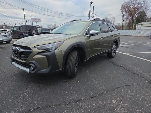 2023 Subaru Outback Touring