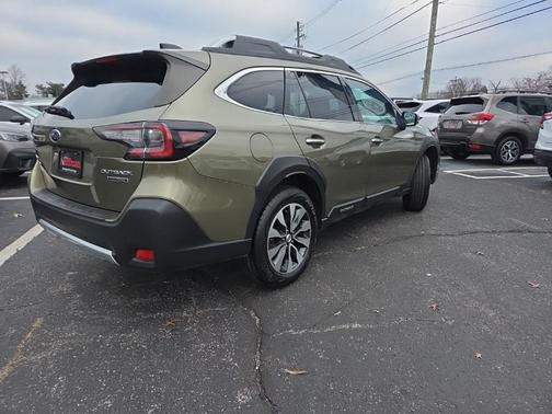 2023 Subaru Outback Touring