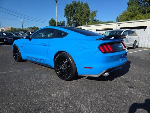 2017 Ford Mustang GT Premium