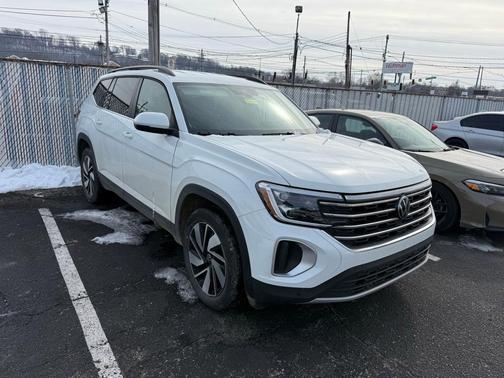 2025 Volkswagen Atlas 2.0T SE