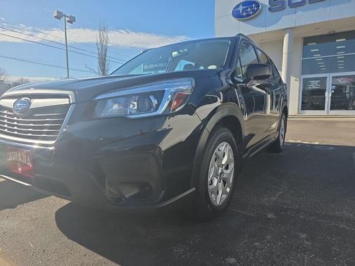 Crystal Black Silica 2020 Subaru Forester