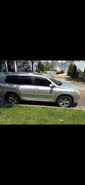 Classic Silver Metallic 2009 Toyota Highlander Sport