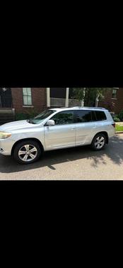 Classic Silver Metallic 2009 Toyota Highlander Sport