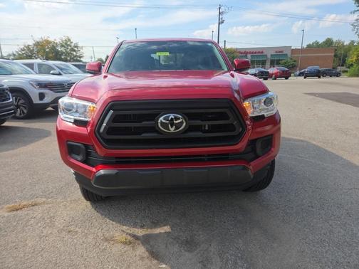 2022 Toyota Tacoma SR