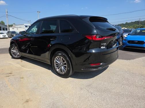 2025 Mazda CX-90 SE