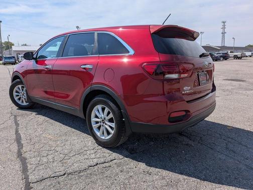 Passion Red 2020 Kia Sorento LX