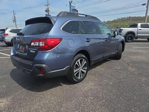 Twilight Blue Metallic 2018 Subaru Outback 2.5i Limited
