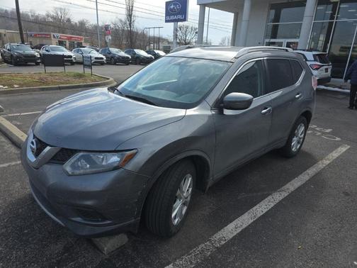 2016 Nissan Rogue SV