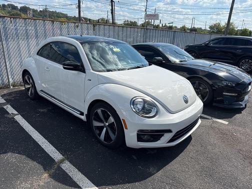 2014 Volkswagen Beetle 2.0T R-Line