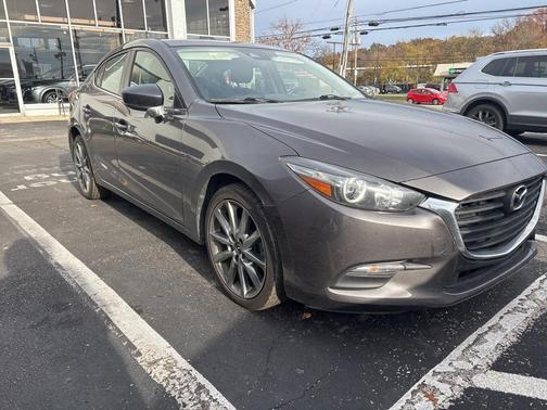 2018 Mazda Mazda3 Touring